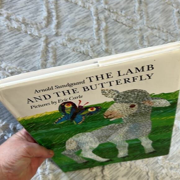 Kohl's‎ Cares The Lamb and the Butterfly Book and Lamb Plush - Picture 9 of 11
